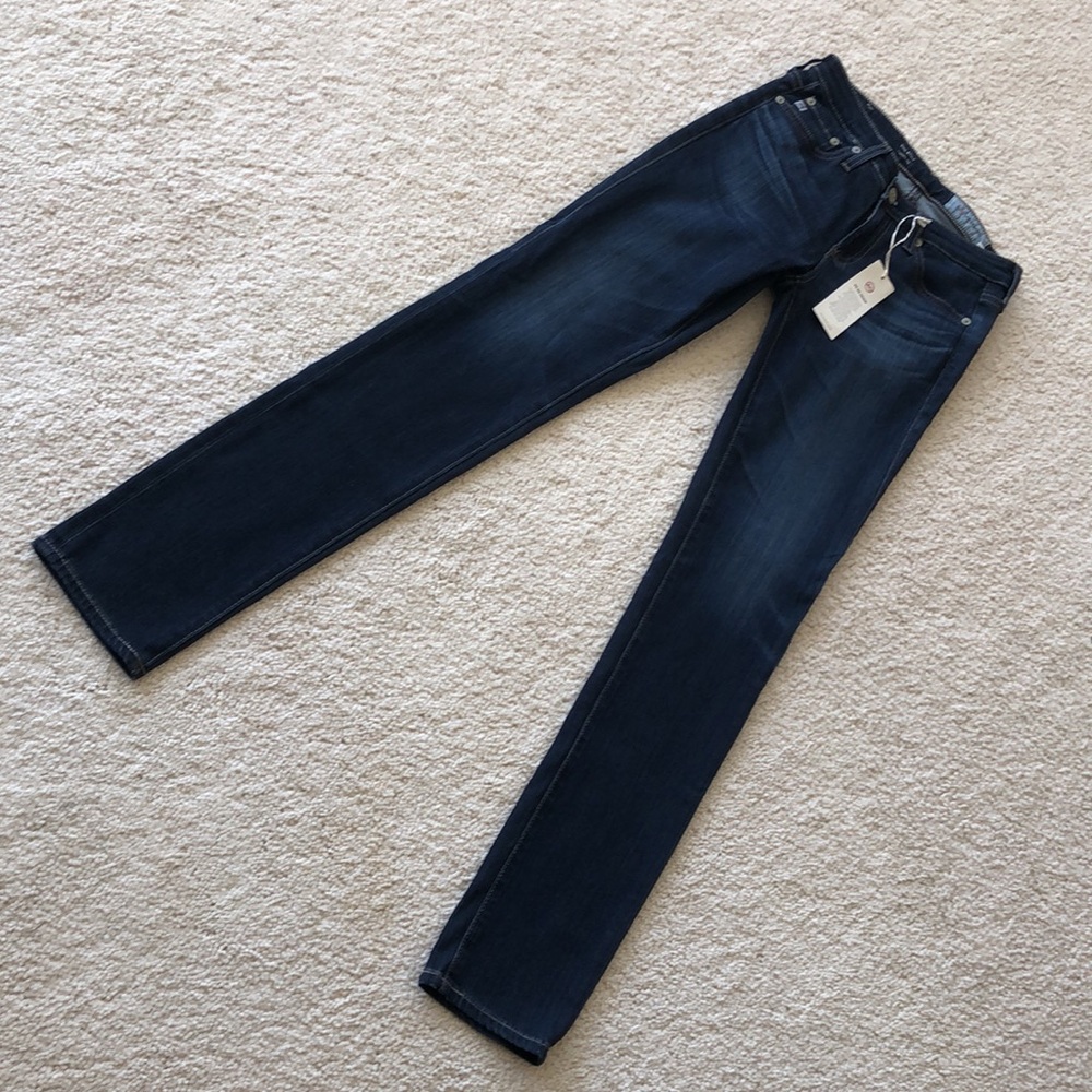NWT  Adriano  Goldschmied AG-ED  Denim Cigarette Leg Jeans